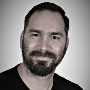 Ebert Otto (Managing Director of iSolvents)